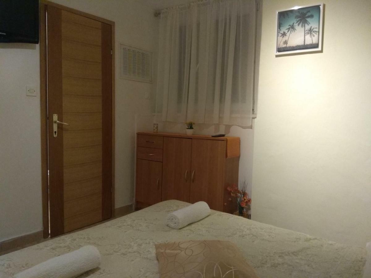 Apartment Paradise Holiday Спліт Екстер'єр фото